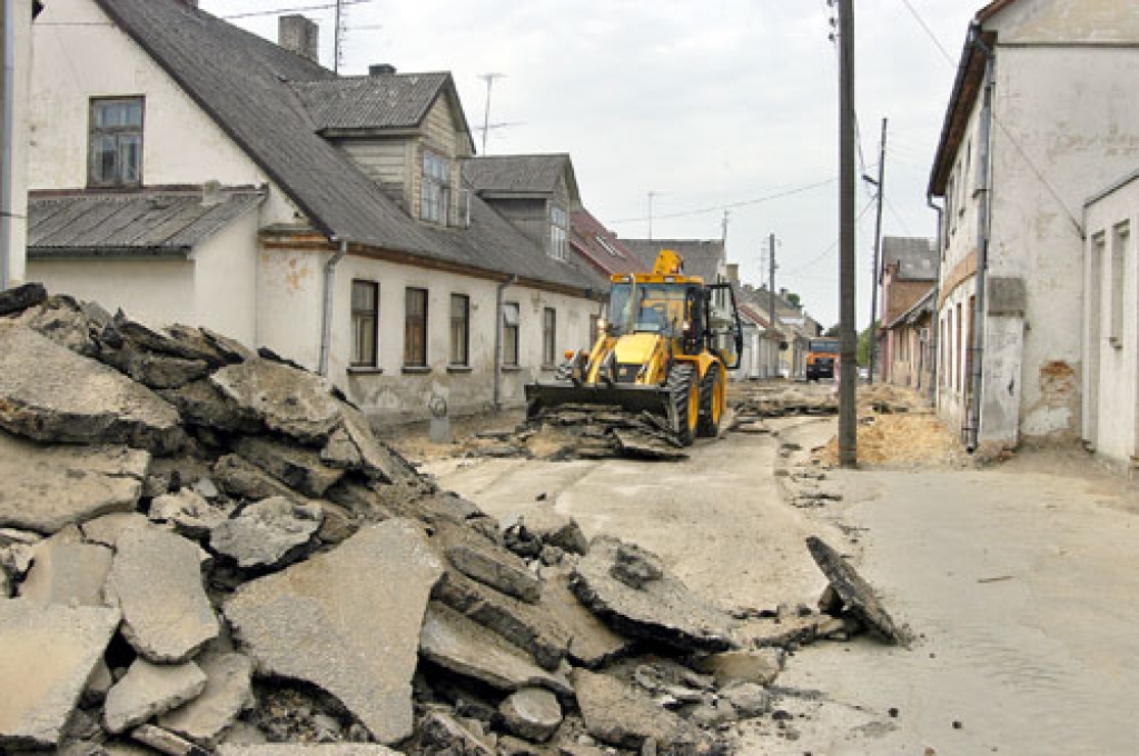 Plūdoņa ielas posma remonts 2006. gadā.
Autors: no arhīva