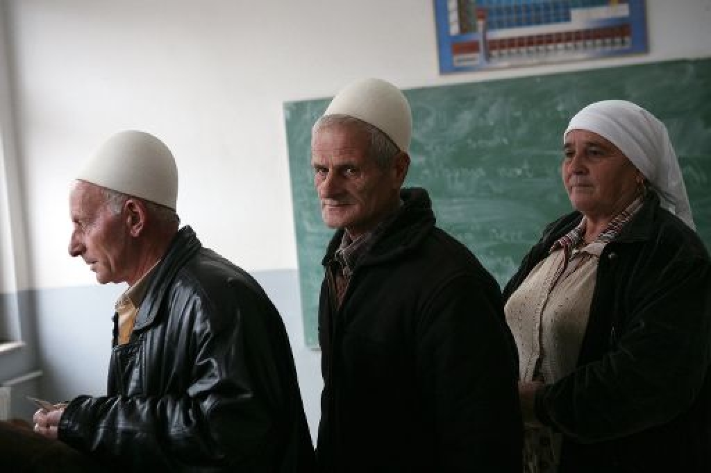 Kosovas vēlēšanās piedalījās tikai aptuveni 45% balsstiesīgo iedzīvotāju
Autors: europarl.europe.eu