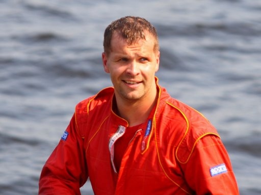 Uvim Slakterim šī ir pirmā sezona, kurā viņš cīnās F-2 un F-1 laivu klasēs.
Autors: no «Riga Powerboat Team» arhīva