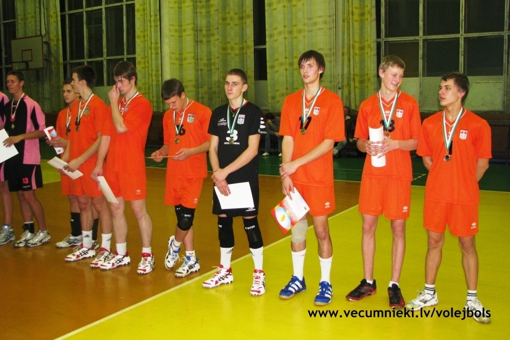 SK Vecumnieki/ Bauskas SS komandā spēlēja un trešo vietu izcīnīja: Kristaps Lisovskis, Edvīns Fjodorovs, Dinārs Ābeltiņš, Jānis Veide, Kristaps Balodis, Andris Zadovskis, Dāvis Ivanovs un Kaspars Dišlers, treneris Jānis Plūme.