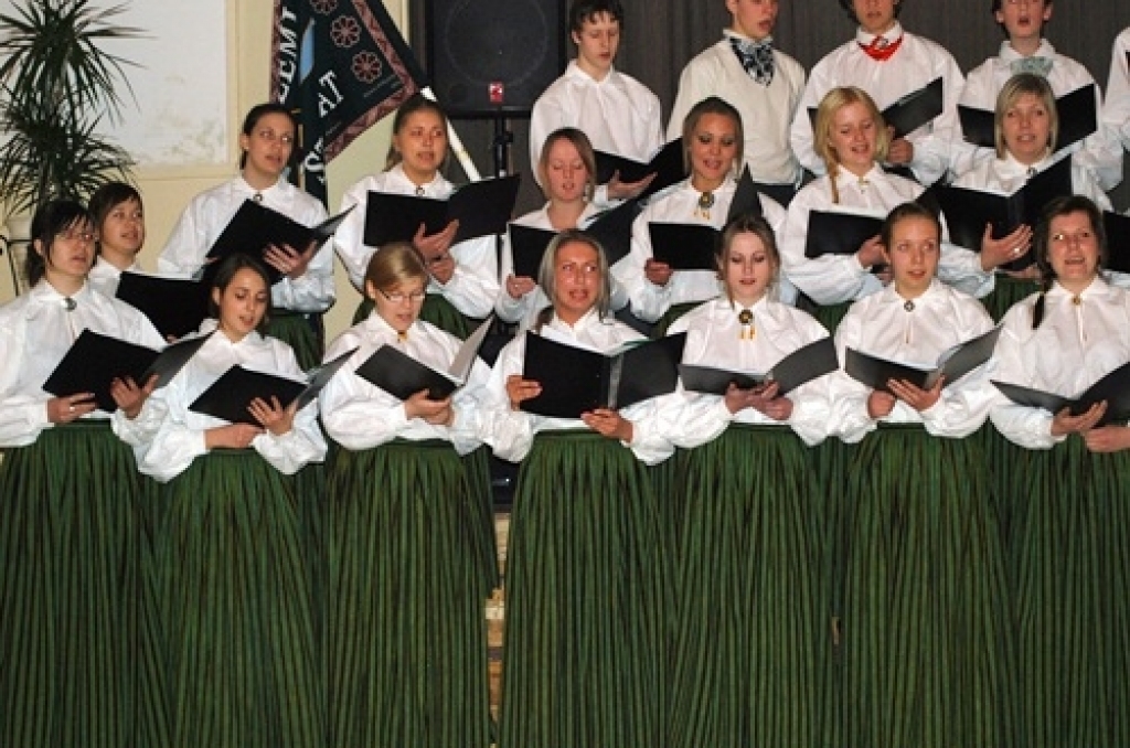 Piektdien, 5. februārī, Bauskas 1. vidusskolas izlaiduma klasēm bija žetonu vakars, bet sestdien, 6. februārī, absolventu vakarā, ar skolotājiem tikās bijušie audzēkņi. Absolventu vakarā Bauskas 1. vidusskolas kolektīvs par mūža...
Autors: Uldis Varnevičs