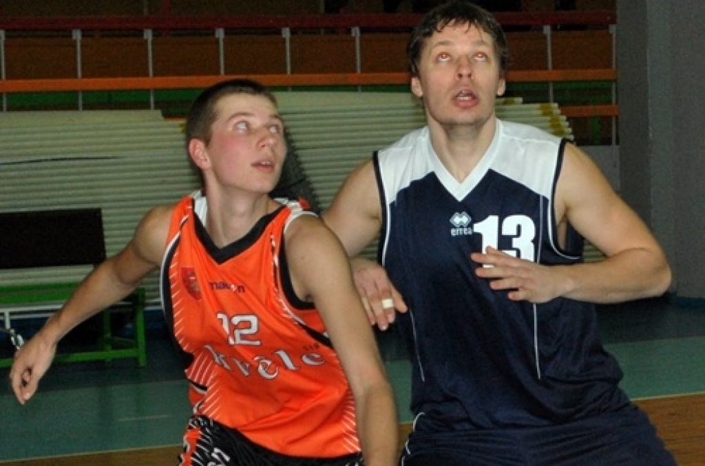 4. marta vakarā ar rezultātu 87:86 pagarinājumā basketbola klubs «Kvēle» mājas spēlē uzvarēja «Mārupe/kas jauns.lv».
Autors: Uldis Varnevičs