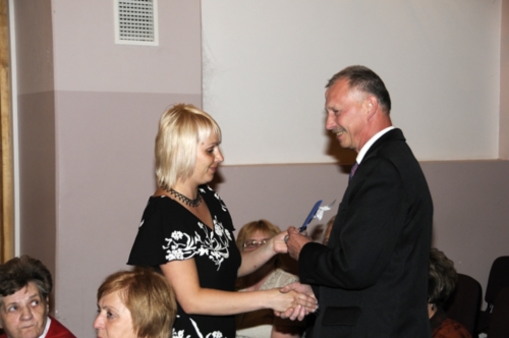 Konkursa «Reģiona uzņēmējs 2009» apbalvošanas ceremonija Bauskas tautas namā notika piektdien, 28. maijā. Uz to bija aicināti visi «Bauskas Dzīves» lasītāju, novadu domju un pagastu pārvalžu ieteiktie komersanti. Pasākumā piedalījās arī...
Autors: Ivars Bogdanovs