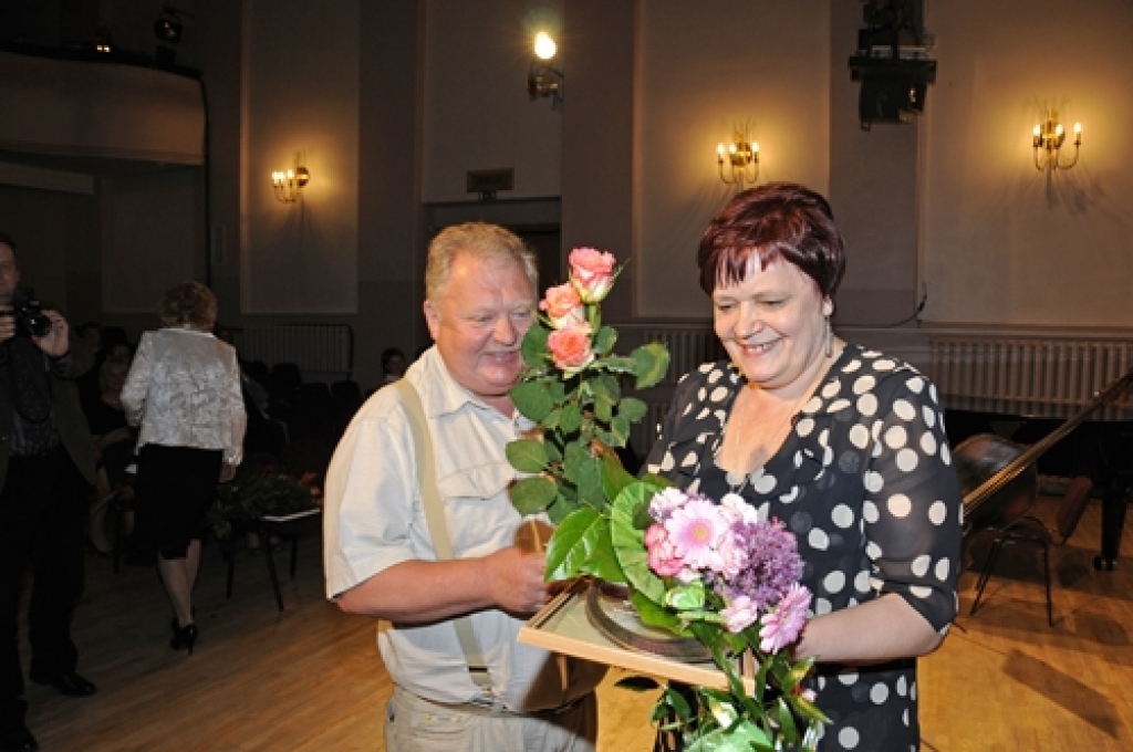 Konkursa «Reģiona uzņēmējs 2009» apbalvošanas ceremonija Bauskas tautas namā notika piektdien, 28. maijā. Uz to bija aicināti visi «Bauskas Dzīves» lasītāju, novadu domju un pagastu pārvalžu ieteiktie komersanti. Pasākumā piedalījās arī...
Autors: Ivars Bogdanovs