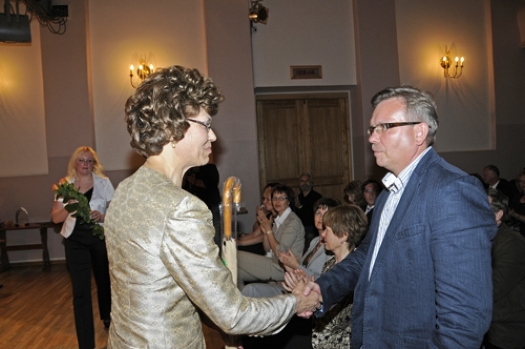 Konkursa «Reģiona uzņēmējs 2009» apbalvošanas ceremonija Bauskas tautas namā notika piektdien, 28. maijā. Uz to bija aicināti visi «Bauskas Dzīves» lasītāju, novadu domju un pagastu pārvalžu ieteiktie komersanti. Pasākumā piedalījās arī...
Autors: Ivars Bogdanovs