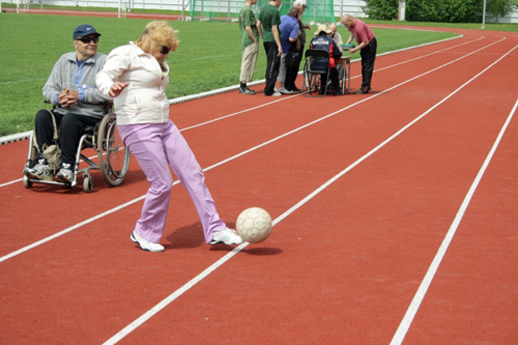 Bauskas atjaunotajā stadionā šī gada maijā uz ikgadējiem sporta svētkiem savus domubiedrus, draugus un līdzjutējus pulcināja Bauskas invalīdu sporta un rehabilitācijas biedrība.Šajā reizē Bauskas novada pirmie pavasara sporta svētki...
