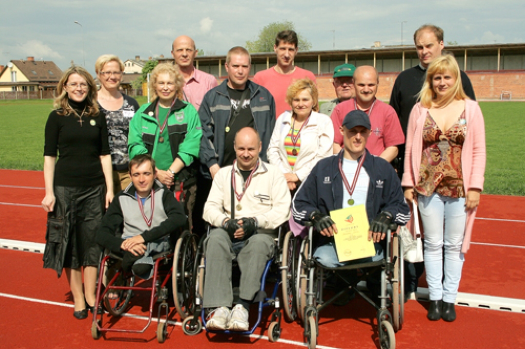 Bauskas atjaunotajā stadionā šī gada maijā uz ikgadējiem sporta svētkiem savus domubiedrus, draugus un līdzjutējus pulcināja Bauskas invalīdu sporta un rehabilitācijas biedrība.Šajā reizē Bauskas novada pirmie pavasara sporta svētki...