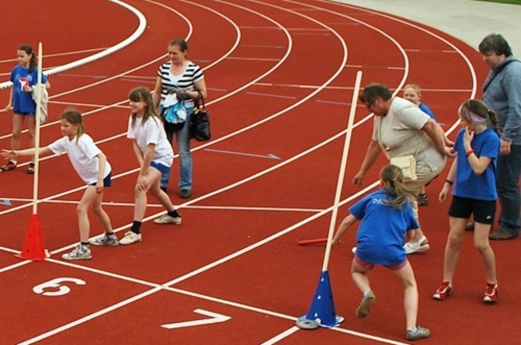 13. un 14. maijā Bauskas pilsētas stadionā notika pirmā Bauskas novada jaunatnes olimpiāde. «Bauskas Dzīve» fotogrāfiju mirkļos piedāvā ieskatīties olimpiādes dalībnieku spraigākajos, aktīvākajos, priecīgākajos un arī bēdīgākajos notikumos.
Autors: Uldis Varnevičs