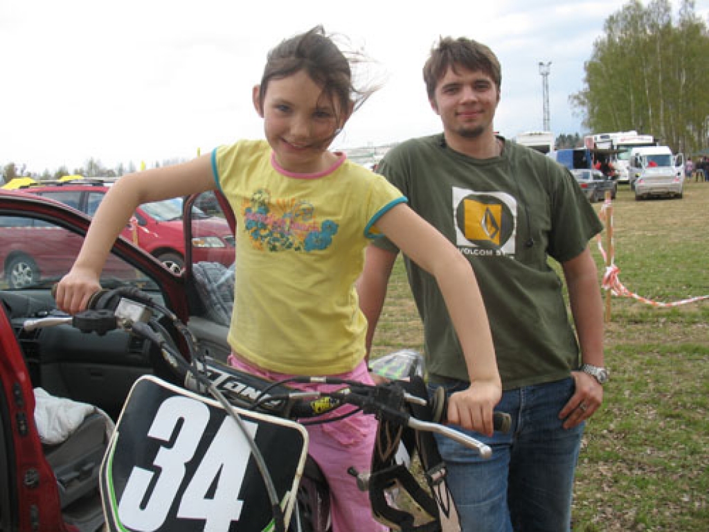 Stelpes pagasta Pīlādžu mototrasē 1. un 2. maijā valdīja  motosportam raksturīgā gaisotne. Sporta bāzes saimnieks Ēriks Pīlādzis neslēpa gandarījumu, ka pirmās šīgada sacensības pulcinājušas daudz dalībnieku no Latvijas un vairākām citām...
Autors: Mārīte Ozoliņa