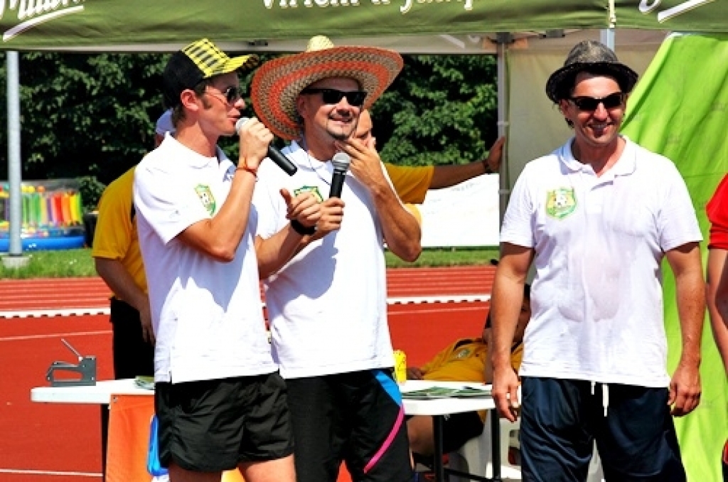 Turnīra «Mītava Open 2010» Bauskas posma sacīkstēs bija pieteikta 21 futbolkomanda, no kurām sešas bija no mūsu novadiem – «NHS», «Manta.lv», «Evaautonams.lv», «Akmentiņi un Co», «Rainis» un «Īslīce». Visveiksmīgāk sacensībās startēja...
Autors: Uldis Varnevičs