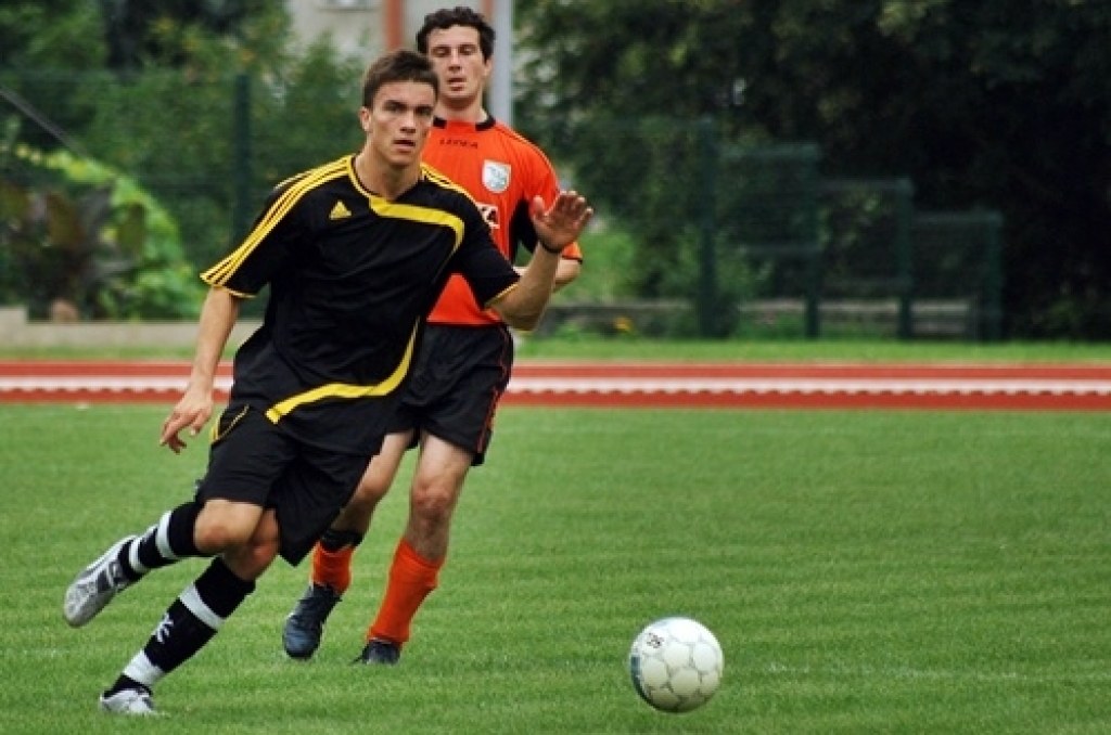 FK «Bauska/Iecava» 22. augustā izstājās no Latvijas kausa izcīņas, ar 0:4 piekāpjoties FK «Valka» komandai. Komanda šogad labi spēlē Latvijas 2. līgas čempionātā Zemgales reģionā, kur nesen pārspēti sīvākie sāncenši FK «Ozolnieki» ar...