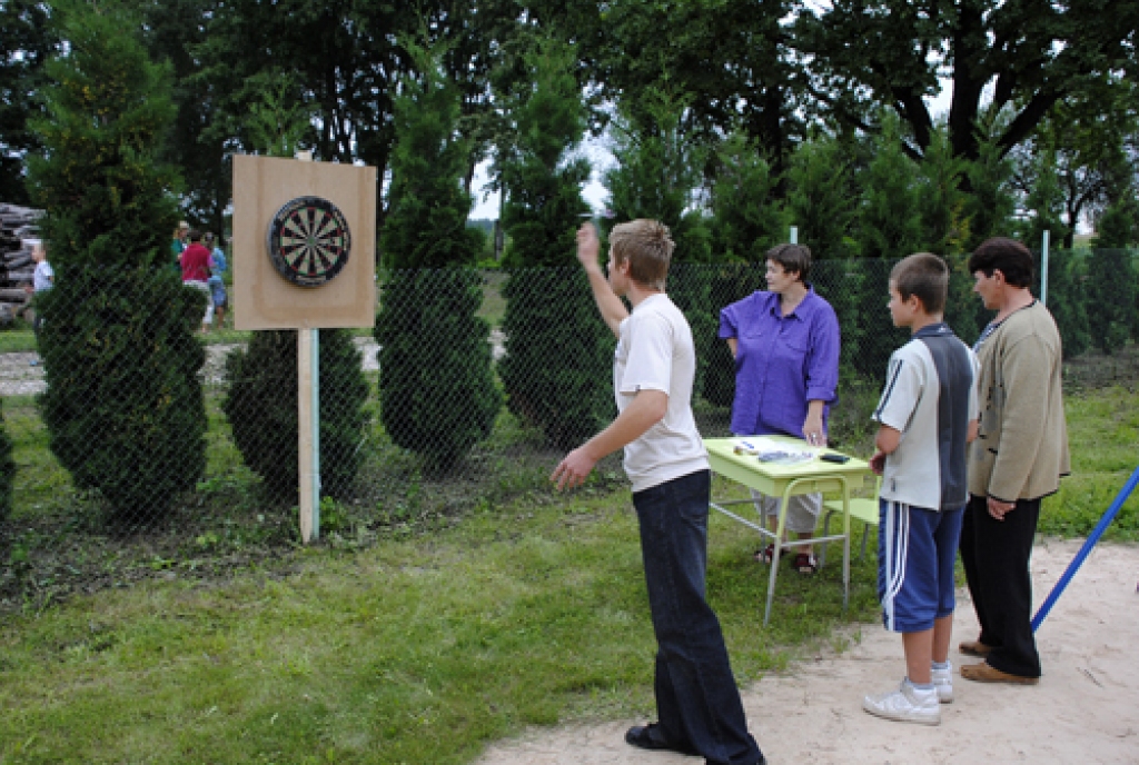 Vecsaules un Stelpes pagasta sporta svētkos aktīvas bija visas paaudzes. Interesanta, sportiskām aktivitātēm bagāta diena tika vadīta sporta laukumos pie Vecsaules un Stelpes pamatskolas.
Autors: Ivars Bogdanovs