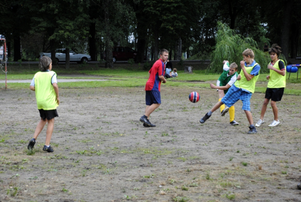 Vecsaules un Stelpes pagasta sporta svētkos aktīvas bija visas paaudzes. Interesanta, sportiskām aktivitātēm bagāta diena tika vadīta sporta laukumos pie Vecsaules un Stelpes pamatskolas.
Autors: Ivars Bogdanovs