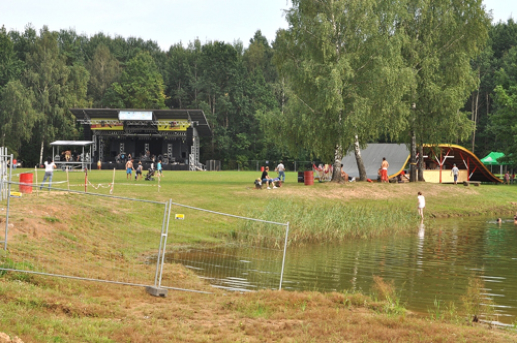 Rokfestivāls «Pīlādzis» 13. un 14. augustā Stelpē pulcināja vairāk par pusotru tūkstoti interesentu. Uzņēmējs un festivāla organizators Ēriks Pīlādzis atzīst, ka bijis gaidīts vairāk mūzikas draugu. Analizējot pirmā festivāla plusus un...