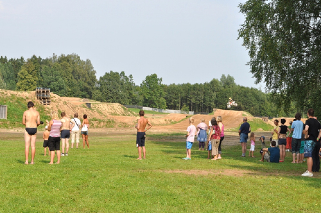 Rokfestivāls «Pīlādzis» 13. un 14. augustā Stelpē pulcināja vairāk par pusotru tūkstoti interesentu. Uzņēmējs un festivāla organizators Ēriks Pīlādzis atzīst, ka bijis gaidīts vairāk mūzikas draugu. Analizējot pirmā festivāla plusus un...