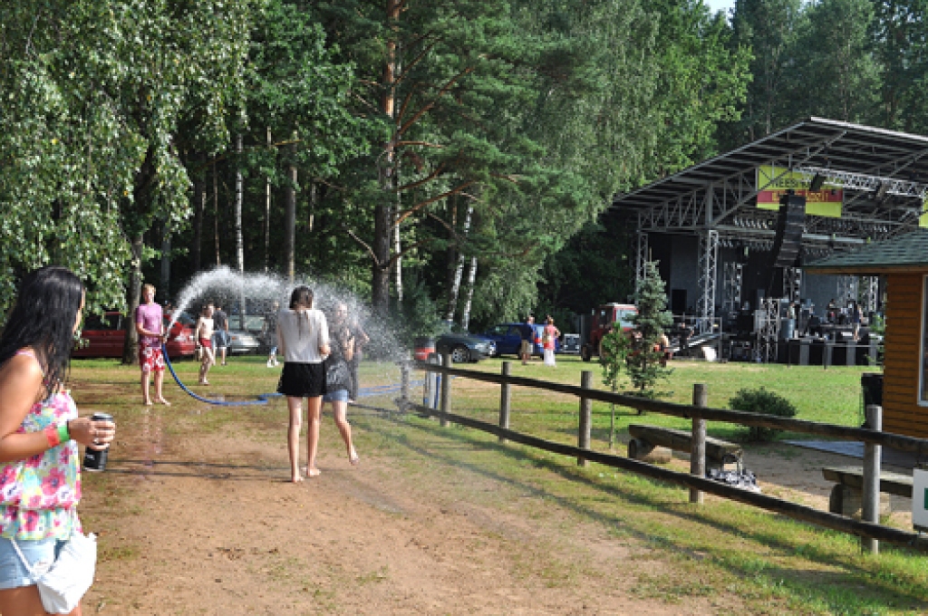 Rokfestivāls «Pīlādzis» 13. un 14. augustā Stelpē pulcināja vairāk par pusotru tūkstoti interesentu. Uzņēmējs un festivāla organizators Ēriks Pīlādzis atzīst, ka bijis gaidīts vairāk mūzikas draugu. Analizējot pirmā festivāla plusus un...