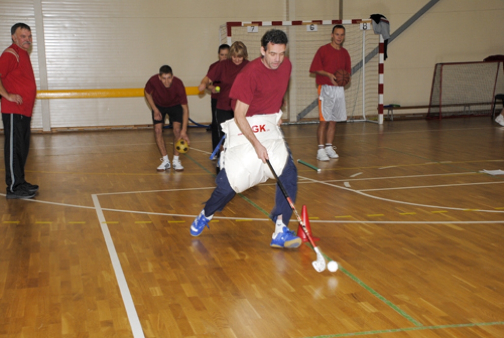 Četru novadu – Bauskas, Iecavas, Rundāles un Vecumnieku – pirmajās sporta un atpūtas spēlēs Vallē 5. novembrī valdīja sportiski draudzīga gaisotne. Pēc vairāku stundu atraktīvas sportošanas tika noskaidroti uzvarētāji – Iecavas novada...
Autors: Ivars Bogdanovs