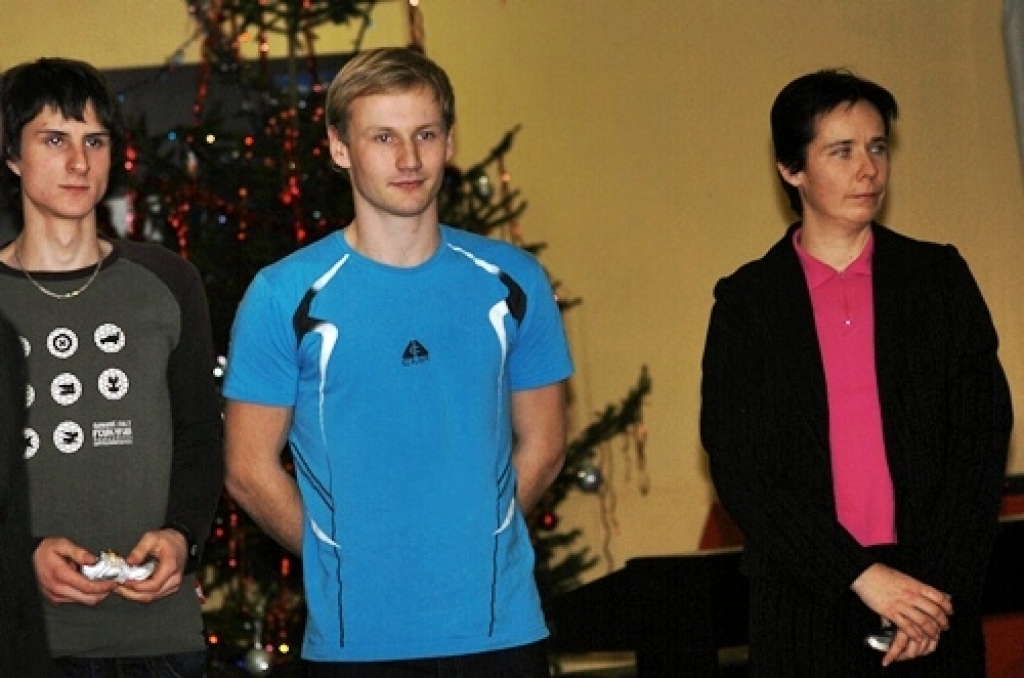 10. janvāra vakarā sporta skolas «Dartija» telpās pulcējās aktīvā dzīvesveida piekritēji. Mācītājs Rolands Radziņš iesvētīja sporta skolas «Dartija» jauno karogu. Pasākuma laikā sporta skolas direktore Baiba Gāga pateicās arī sacensību un...
Autors: Uldis Varnevičs