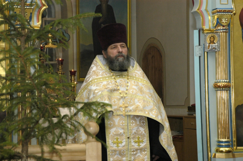 Ziemassvētki un cikls, ko dēvē par svētajām dienām, pareizticīgajiem turpināsies līdz janvāra otrajai pusei. Ar fotoattēlu palīdzību piedāvājam ielūkoties Ziemsvētku vakara dievkalpojumā, kas 6.janvārī Bauskas Svētā Georgija pareizticīgo...
Autors: Ivars Bogdanovs