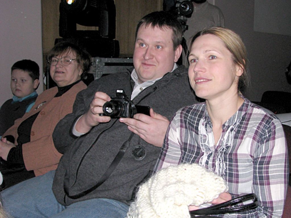 Vokālā konkursa «Bauskas balsis 2011» finālā 19. februārī Bauskas tautas namā uzvarētāji tika noskaidroti četrās vecuma grupās. Visi labākie solisti ir vokālās pedagoģes Māras Filipovičas audzēkņi. Tie ir Leolanda Nicmane, Una Filipoviča,...
Autors: Vilnis Auzāns