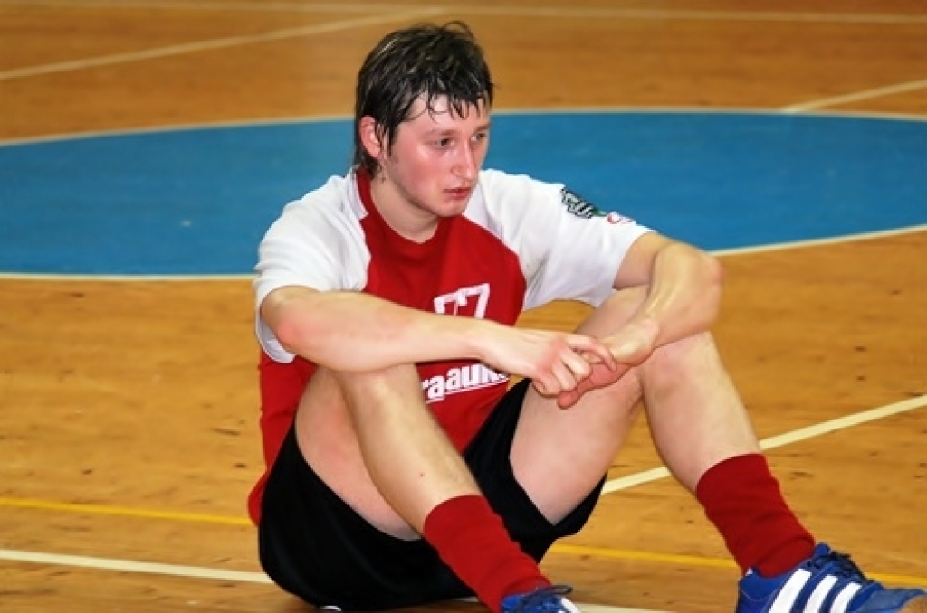 Mūsu florbolisti sagādāja pārsteigumu Latvijas Florbola virslīgas izslēgšanas spēlēs, 12. martā mājās uzvarot Cēsu «Lekrings» komandu ar 5:4. Tomēr izslēgšanas spēļu otrajā kārtā pēc četrām spēlēm FK «Bauska» piekāpās Cēsu «Lekringam»....
Autors: Uldis Varnevičs