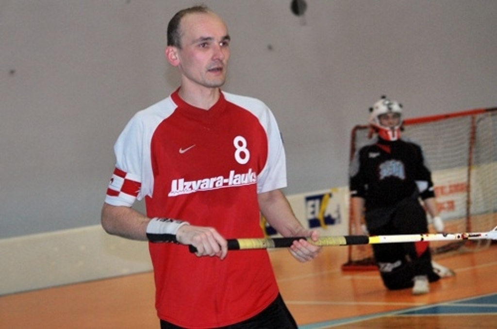 FK «Bauska» florbolisti 2. martā Talsos pēdējās minūtēs atguva divus vārtus un papildlaikā uzvarēja «Talsi/Triobet» komandu ar rezultātu 5:4. Baušķenieku uzvara ļāva FK «Bauska» noslēgt izslēgšanas spēļu sēriju savā labā ar 3:2. Tagad...
Autors: Uldis Varnevičs