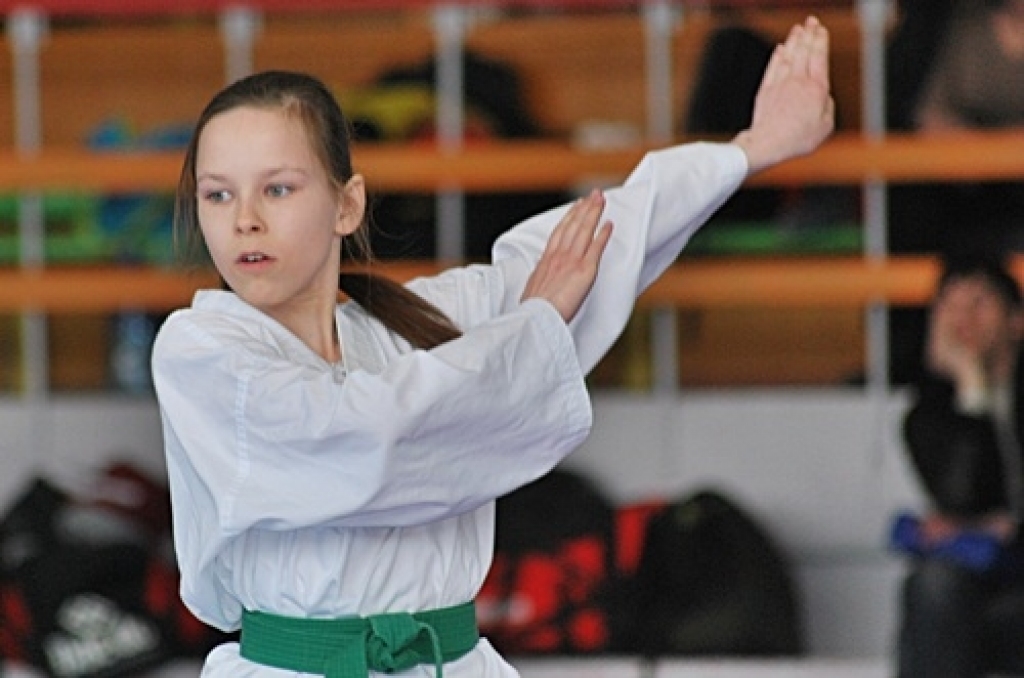 Latvijas Teikvondo kaujas mākslas federācijas atklātais čempionāts «Bauskas kauss 2011» notika 16. aprīlī sporta namā «Mēmele». Kopā ar Bauskas «Sam Kan TKD» kluba biedriem piedalījās arī viesi no «Sports PRO», «NEO», «Hadl», «Taifūns»...
Autors: Uldis Varnevičs