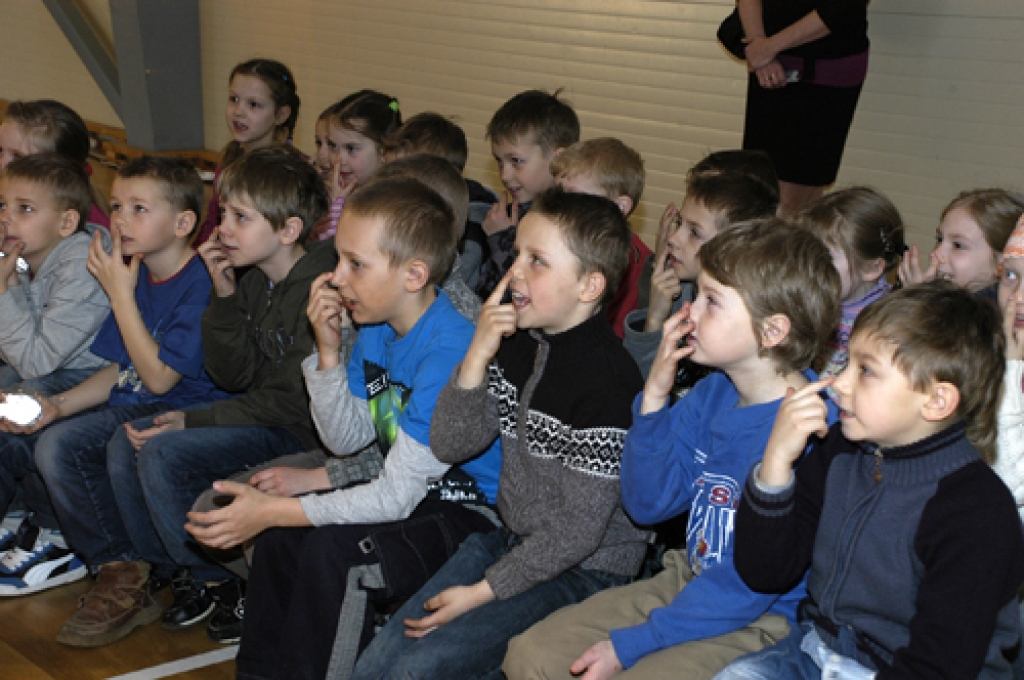 Skolēnu drošības kampaņā «ToDo drošās mājas» Codes pamatskolā ceturtdien, 14. aprīlī, un piektdien, 15. aprīlī, piedalījās visu Bauskas novada skolu sākumklašu audzēkņi. Bērni aizrautīgā nodarbībā gūst noderīgas zināšanas.Skolēni kopā ar...
Autors: Ivars Bogdanovs