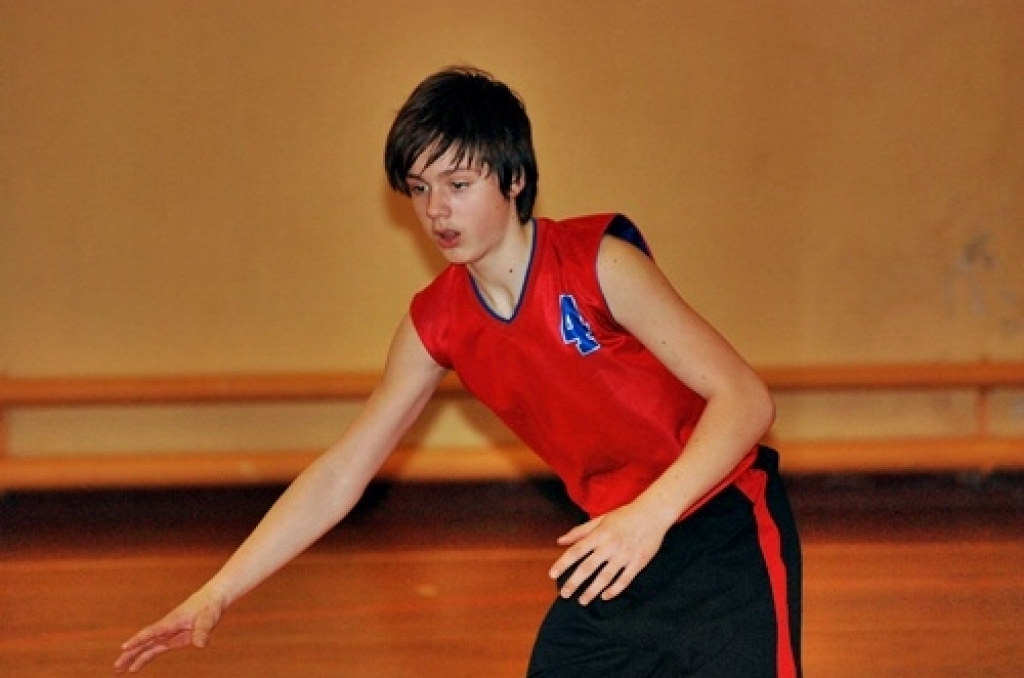 Pagājušās nedēļas nogalē un šīs nedēļas sākumā Swedbank Latvijas jaunatnes basketbola līgā mūsu novadu komandas aizvadījušas vairākas spēles. Tā liecina portāla 'basket.lv' dati.
«Iecava/Vecumnieki» U-19 komanda 2. aprīlī ar 84:71...
Autors: Uldis Varnevičs