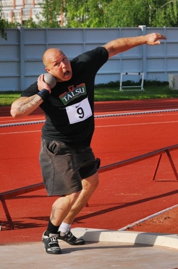 Kupls skaits sportistu ieradās Bauskas novada pašvaldības sporta bāzē 24. maija vakarā. Starp viņiem bija vairāk nekā 30 dalībnieku no Bauskas un Iecavas novada.
Latvijas vieglatlētikas kausu izcīņas posmā Bauskā treniņu sacensībās...
Autors: Uldis Varnevičs