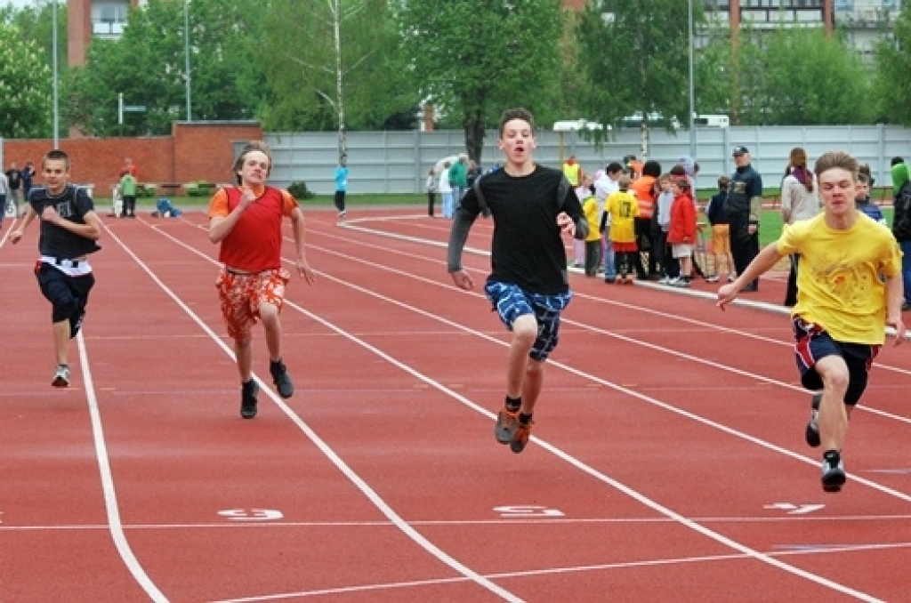Bauskas novada pašvaldības sporta bāzēs 17. un 18. maijā notika sacensības skolu jauniešiem, kuras organizēja Bauskas bērnu un jaunatnes sporta skolas pedagogi un piedalījās Bauskas, Rundāles, Iecavas un Neretas novada jaunie sportisti. ...
Autors: Uldis Varnevičs