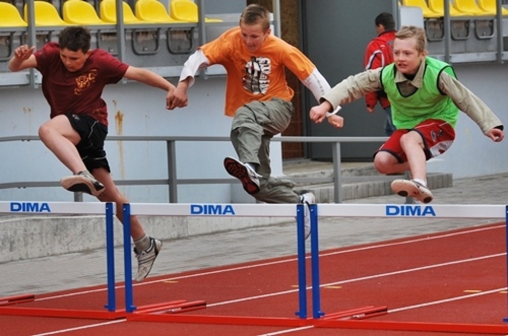 Bauskas novada pašvaldības sporta bāzēs 17. un 18. maijā notika sacensības skolu jauniešiem, kuras organizēja Bauskas bērnu un jaunatnes sporta skolas pedagogi un piedalījās Bauskas, Rundāles, Iecavas un Neretas novada jaunie sportisti. ...
Autors: Uldis Varnevičs