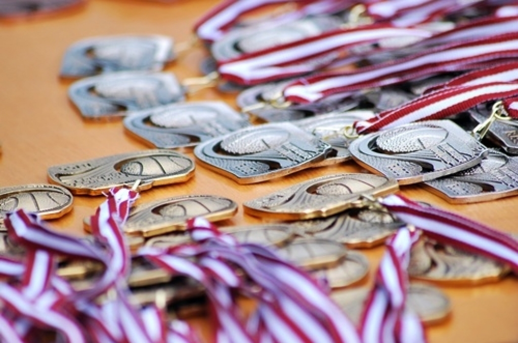 Bauskas novada pašvaldības sporta bāzēs 17. un 18. maijā notika sacensības skolu jauniešiem, kuras organizēja Bauskas bērnu un jaunatnes sporta skolas pedagogi un piedalījās Bauskas, Rundāles, Iecavas un Neretas novada jaunie sportisti. ...
Autors: Uldis Varnevičs