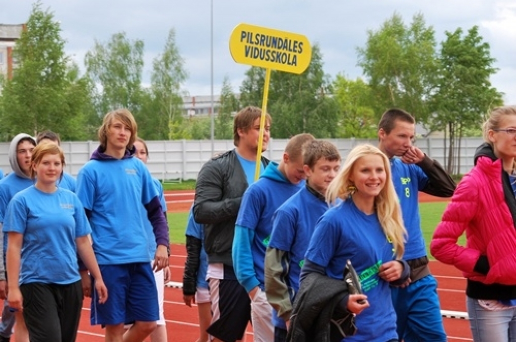 Bauskas novada pašvaldības sporta bāzēs 17. un 18. maijā notika sacensības skolu jauniešiem, kuras organizēja Bauskas bērnu un jaunatnes sporta skolas pedagogi un piedalījās Bauskas, Rundāles, Iecavas un Neretas novada jaunie sportisti. ...
Autors: Uldis Varnevičs