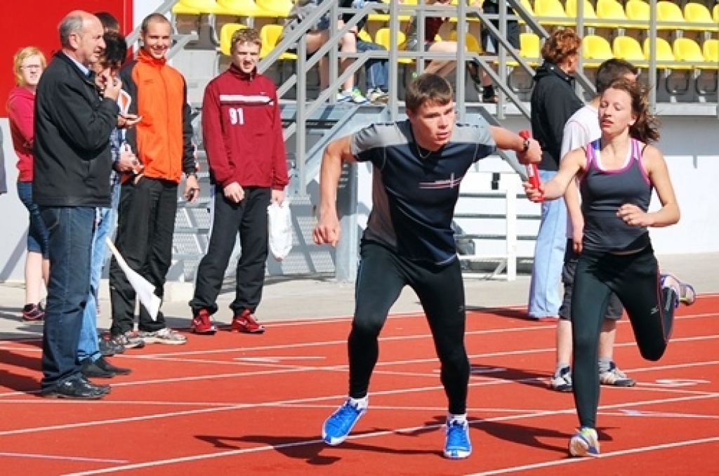Bauskas novada pašvaldības sporta bāzēs 17. un 18. maijā notika sacensības skolu jauniešiem, kuras organizēja Bauskas bērnu un jaunatnes sporta skolas pedagogi un piedalījās Bauskas, Rundāles, Iecavas un Neretas novada jaunie sportisti. ...
Autors: Uldis Varnevičs