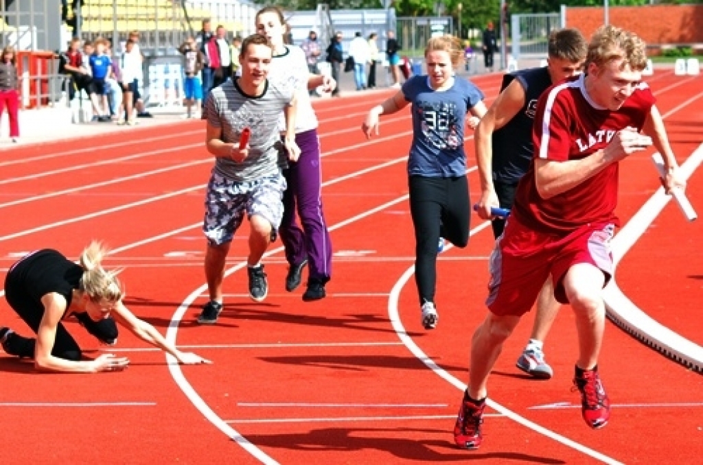 Bauskas novada pašvaldības sporta bāzēs 17. un 18. maijā notika sacensības skolu jauniešiem, kuras organizēja Bauskas bērnu un jaunatnes sporta skolas pedagogi un piedalījās Bauskas, Rundāles, Iecavas un Neretas novada jaunie sportisti. ...
Autors: Uldis Varnevičs
