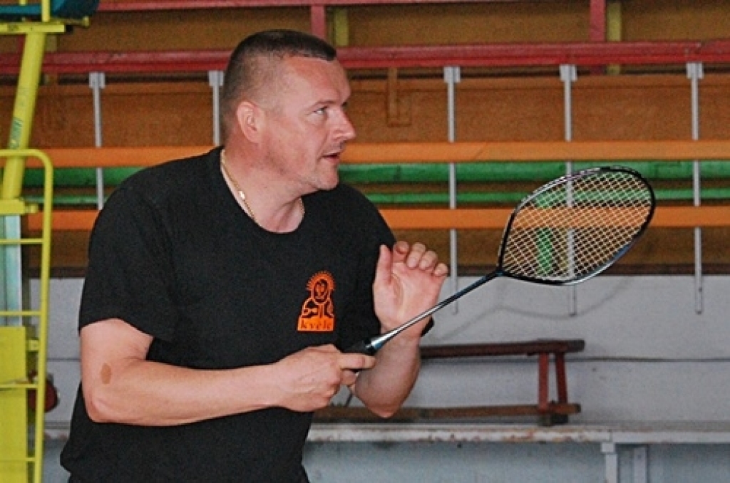 Sestdien, 14. maijā, Bauskas novada pašvaldības sporta bāzēs notika Ģimenes dienai veltīti sporta pasākumi. Piedāvājam ieskatu badmintona turnīrā, kurš notika sporta namā «Mēmele», un pašu mazāko sportistu sacensību fotogrāfijas, kuri...
Autors: Uldis Varnevičs