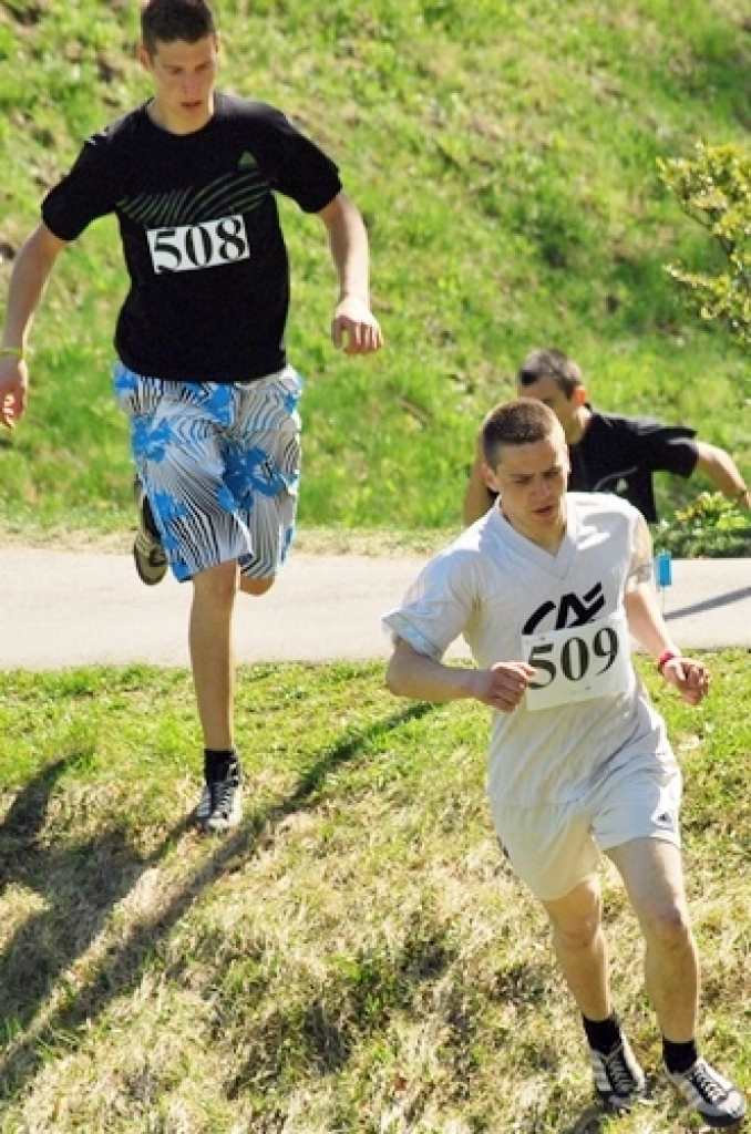 29. aprīlī notika Bauskas novada bērnu un jaunatnes sporta skolas (BJSS) rīkotais kross Bauskas pilskalna parkā.
Bija ieradušās komandas no trim novadu skolām – Iecavas, Bauskas un Rundāles. Iecavnieki startēja ārpus konkurences. ...
Autors: Uldis Varnevičs
