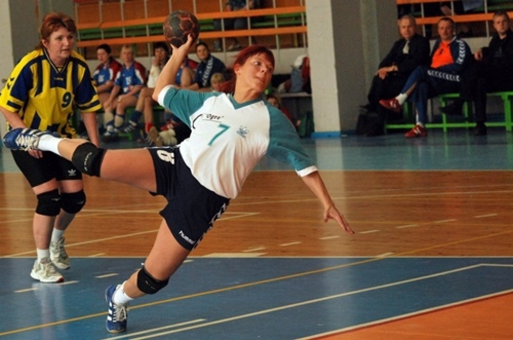 Bauskas sporta namā «Mēmele» 30. aprīlī notika 2010./2011. gada Lietuvas atklātā handbola čempionāta veterāniem spēles vīriešiem un sievietēm «Bauskas kauss 2011».
Šo sporta veidu pie mums iznāk reti redzēt. Lai arī tās, tāpat kā citas...
Autors: Uldis Varnevičs