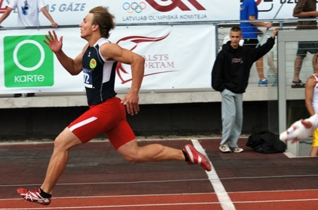 20 dažāda kaluma medaļas mūsu novadu sportisti izcīnījuši Latvijas Jaunatnes olimpiādē. Pēc iegūtajām zelta medaļām Bauskas novads ir septītajā vietā, bet tieši starp novadu komandām baušķenieki ir pirmie, jo augstāk ir tikai pilsētu...
Autors: Uldis Varnevičs