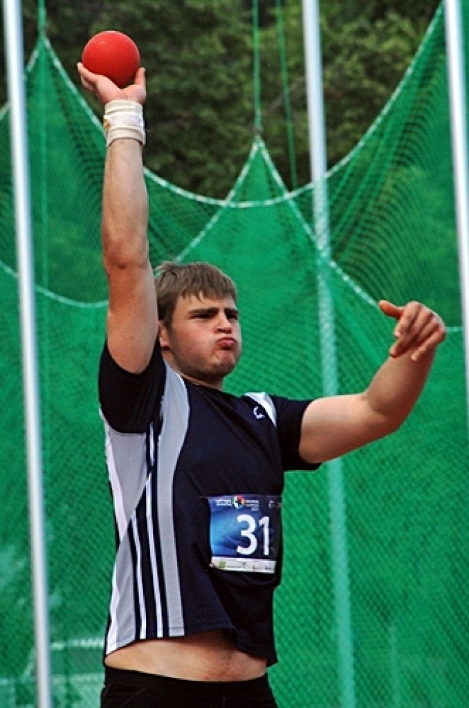 20 dažāda kaluma medaļas mūsu novadu sportisti izcīnījuši Latvijas Jaunatnes olimpiādē. Pēc iegūtajām zelta medaļām Bauskas novads ir septītajā vietā, bet tieši starp novadu komandām baušķenieki ir pirmie, jo augstāk ir tikai pilsētu...
Autors: Uldis Varnevičs
