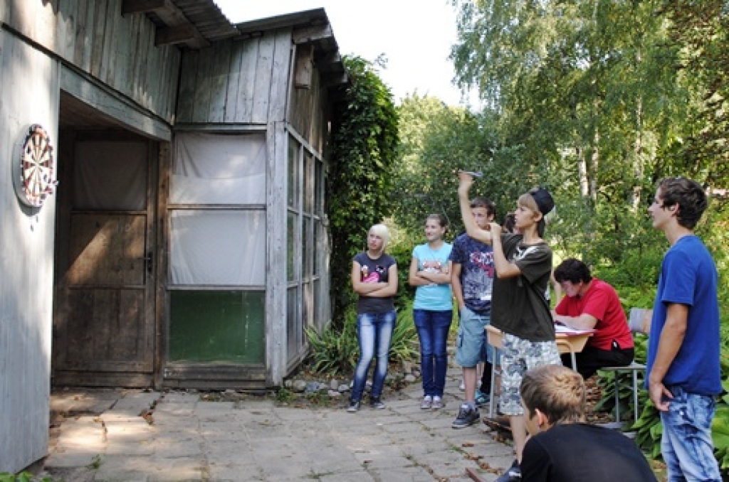 Stelpes pamatskolas sporta bāzē 27. augustā notika Stelpes pagasta sporta svētki. Par rezultātiem informē Vecumnieku un Stelpes pagasta sporta organizators Ivars Sproģis.
Tāllēkšanā no vietas labākie bija Rolands Plēsnieks un Diāna...
Autors: Uldis Varnevičs