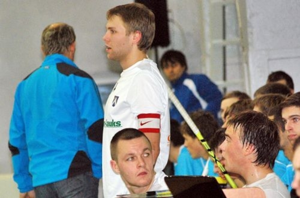 Aizvadītajā nedēļas nogalē mūsu florbola klubs «Bauska» mājās guva uzvaru, pieveicot Cēsu «Lekringu» ar rezultātu 7:3, pēc tam 20. novembrī piekāpās viesos Liepājas «Kurši» komandai ar rezultātu 5:7.
Baušķenieki Liepājā labi aizvadīja...
Autors: Uldis Varnevičs