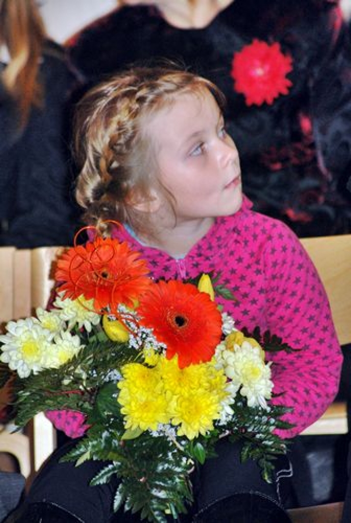 Sarīkojumā "Jaunatnes sporta laureāts 2011» Bauskas pilī piektdien, 9. decembra, vakarā apsveikumus par sasniegumiem sacensībās saņēma novada Bērnu un jaunatnes sporta skolas (BJSS) gandrīz 70 audzēkņu.
Pils zāle bija pārpildīta. Ciemos...
Autors: Uldis Varnevičs
