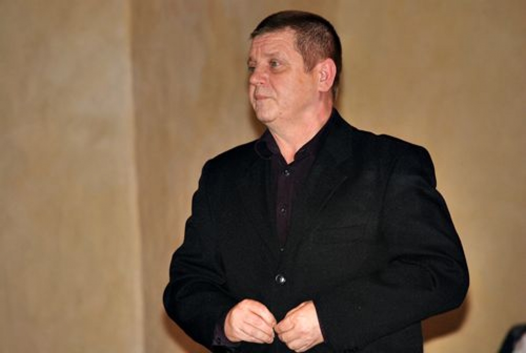 Sarīkojumā "Jaunatnes sporta laureāts 2011» Bauskas pilī piektdien, 9. decembra, vakarā apsveikumus par sasniegumiem sacensībās saņēma novada Bērnu un jaunatnes sporta skolas (BJSS) gandrīz 70 audzēkņu.
Pils zāle bija pārpildīta. Ciemos...
Autors: Uldis Varnevičs