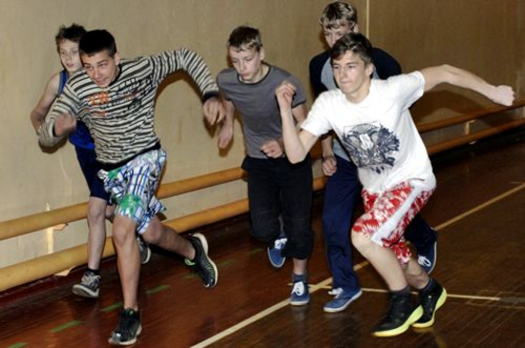 Iecavas un Bauskas novada B vecuma grupas sportisti šonedēļ sacentās vairākās vieglatlētikas disciplīnās. Bauskas novada Bērnu un jaunatnes sporta skola vispārējās fiziskās sagatavotības sacensības organizēja 29. novembrī, bet Iecavas...
Autors: Uldis Varnevičs