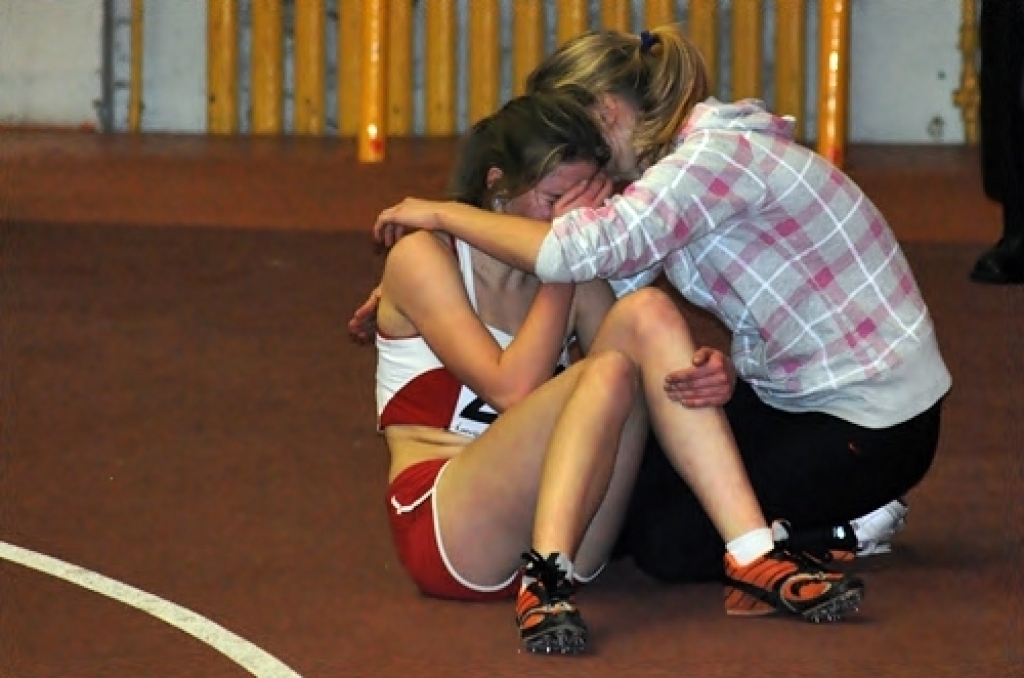 Mūsu novadu vieglatlēti izcīnīja divas sudraba un trīs bronzas godalgas Latvijas Vieglatlētikas čempionātā B grupai, kas notika Rīgas sporta manēžā 22. janvārī.
Līdz zelta medaļām pietrūka pavisam maz Elīnai Ratkus lodes grūšanā bija...
Autors: Uldis Varnevičs