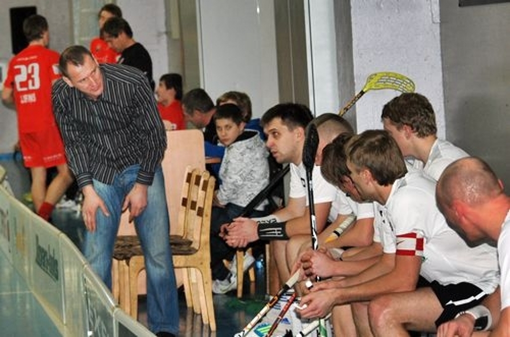 Spēlē ar Latvijas Florbola virslīgas debitanti komandu «Valmiera» baušķenieki sporta namā «Mēmele» 7. janvārī guva uzvaru ar 10:9.
Visvājākā un vismazāk pieredzējusī viesu pozīcija bija aizsardzība. To pierādīja jau pirmais baušķenieku...
Autors: Uldis Varnevičs