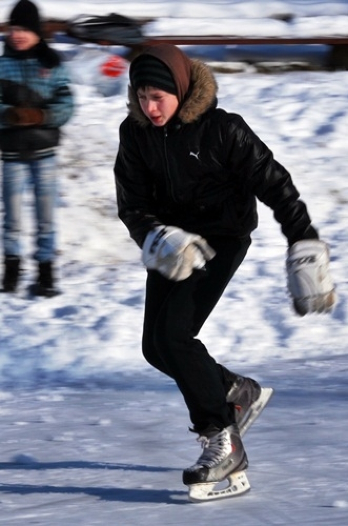 Bauskas novada otrā ziemas olimpiāde skolēniem notika 10. februārī Bauskas novada sporta bāzē. Sacīkstes organizēja Bērnu un jaunatnes sporta skola.
Sacensības notika četros sporta veidos – šorttrekā, slidošanas stafetē, slēpošanā un...
Autors: Uldis Varnevičs