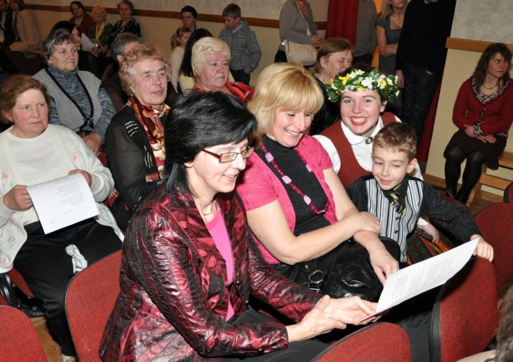 Skaistkalnes atjaunotā tautas nama atklāšanas ceremonija notika 23. martā , un atklāšanas vakarā nepietika sēdvietu, jo vietējai sabiedrībai tas bija ļoti svarīgs notikums. Sarīkojumu vadīja novadnieks Dailes teātra aktieris Gundars...